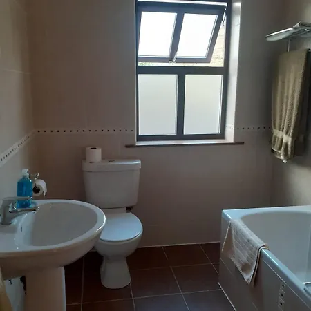 Nature's Edge 招待所 Moneyduff