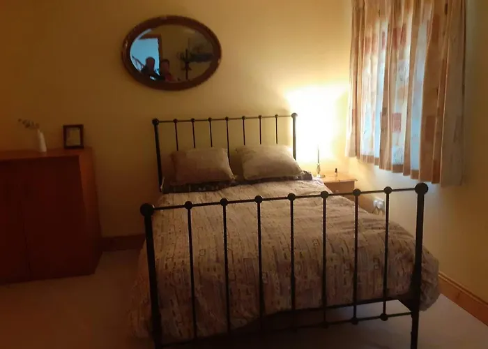 Nature's Edge * Moneyduff